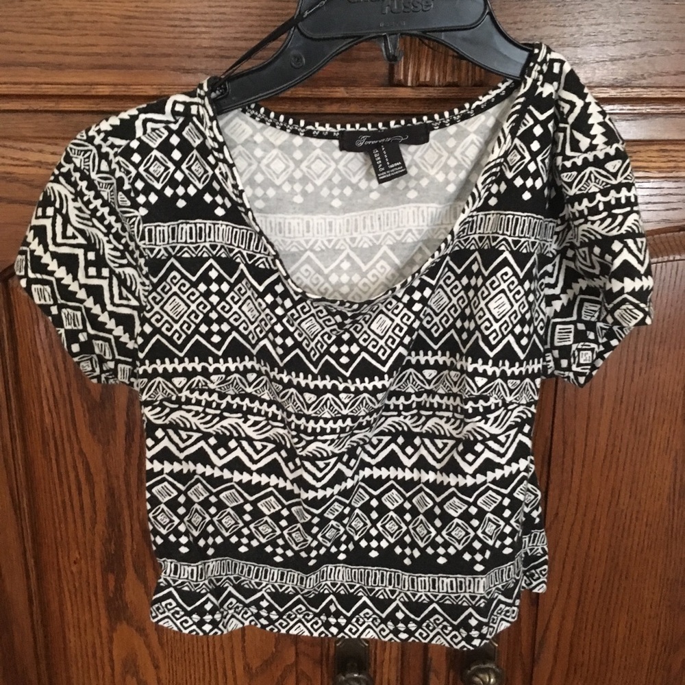 Crop top